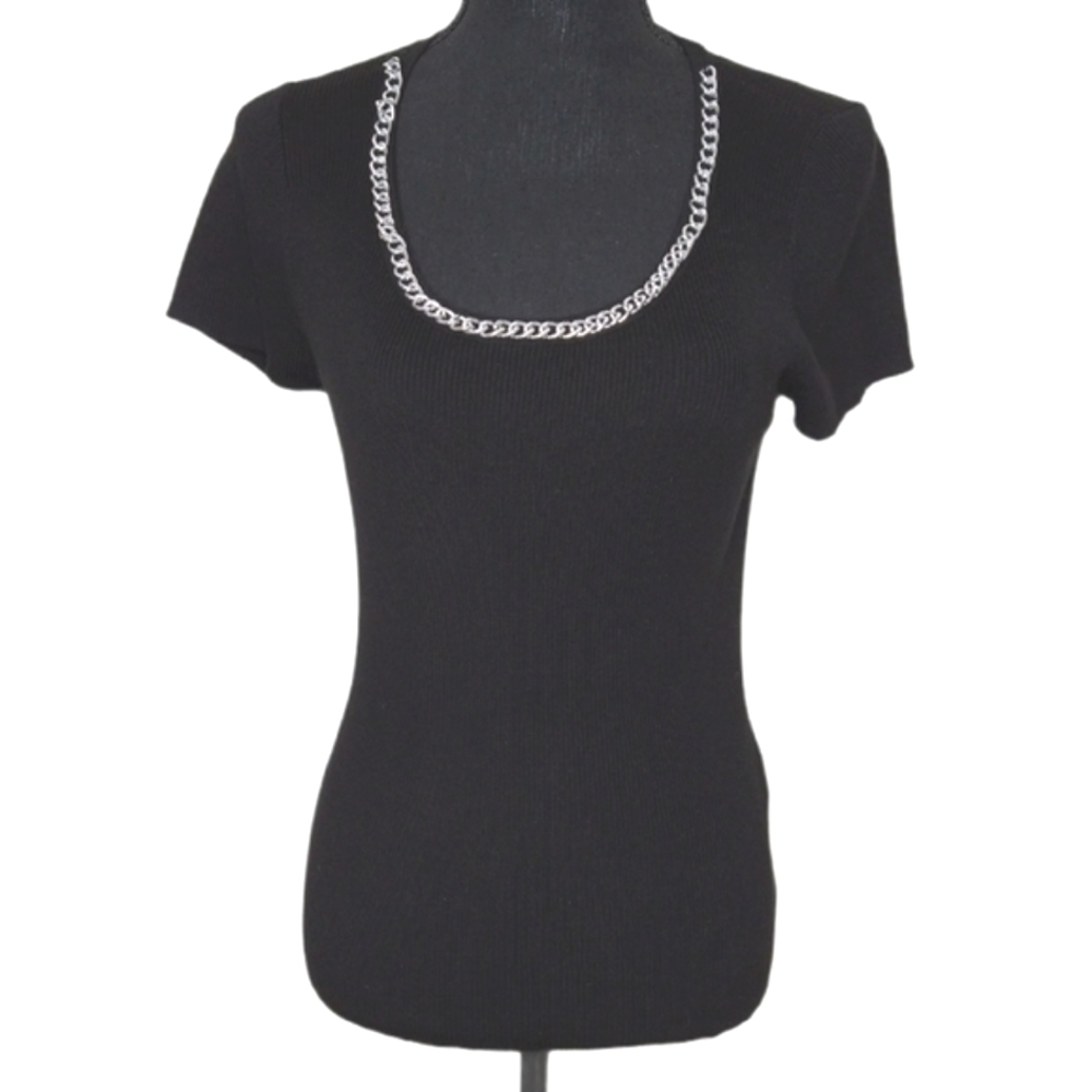 August Silk Size Medium 33% Silk Blend Ribbed Chain Detail Top